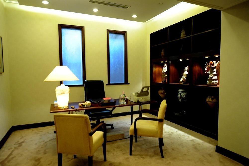 Yun-Zen Jinling World Trade Plaza Hotel Shijiazhuang Exterior foto