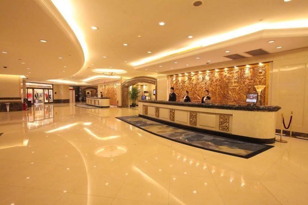 Yun-Zen Jinling World Trade Plaza Hotel Shijiazhuang Exterior foto