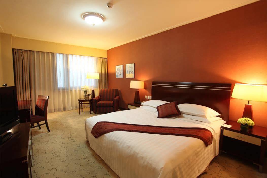 Yun-Zen Jinling World Trade Plaza Hotel Shijiazhuang Exterior foto