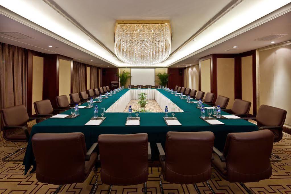 Yun-Zen Jinling World Trade Plaza Hotel Shijiazhuang Exterior foto